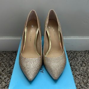 Antonio Melani Gold Heels